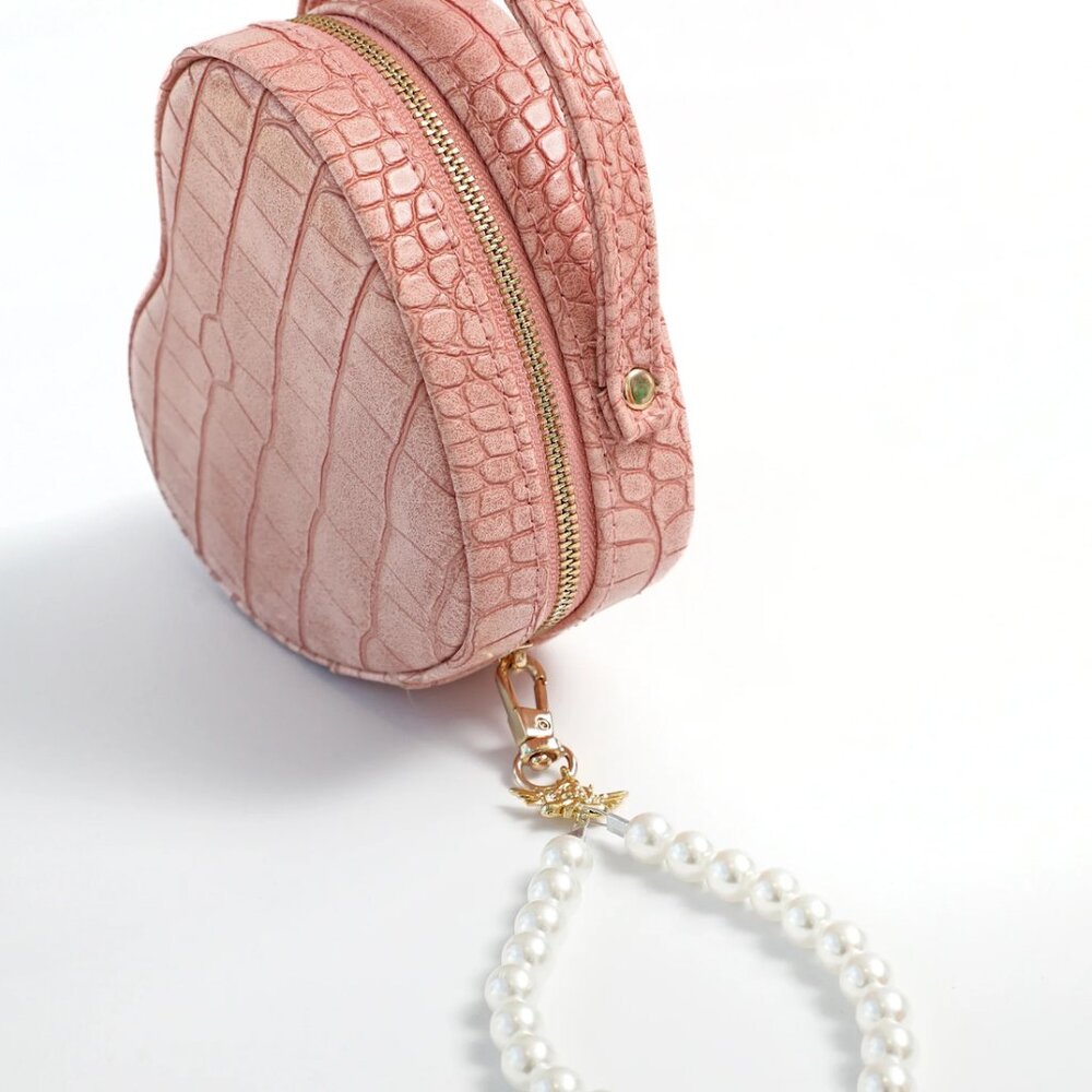 ❤️SOLD❤️ The Luv Aj x Boys Lie Pink Heart Jewelry Case - Picture 5 of 11